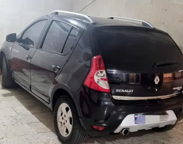 رنو، ساندرو