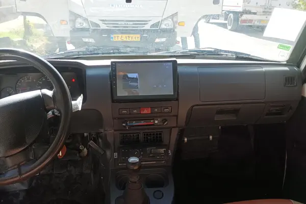 کارا، دو کابین