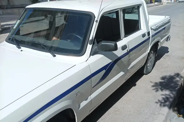 کارا، دو کابین