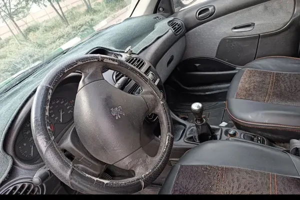 پژو  206 SD