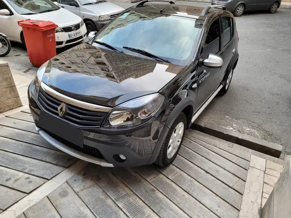 رنو، ساندرو استپ وی