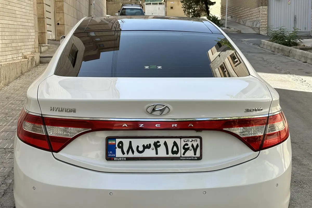 هیوندای  آزرا (گرنجور)