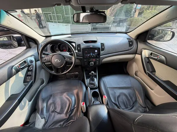 کیا، سراتو (مونتاژ)