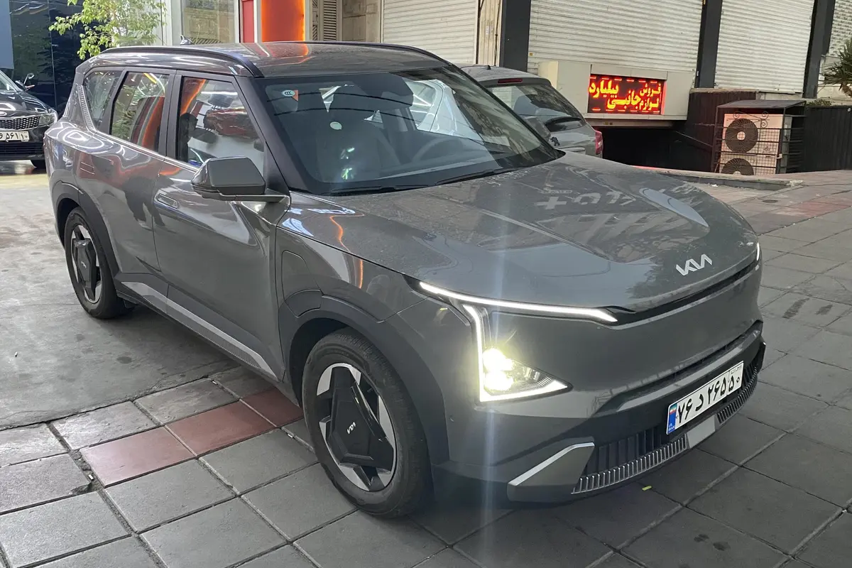 کیا،  EV5