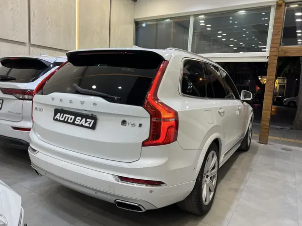 ولوو، XC90
