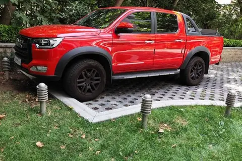کی ام سی، T8