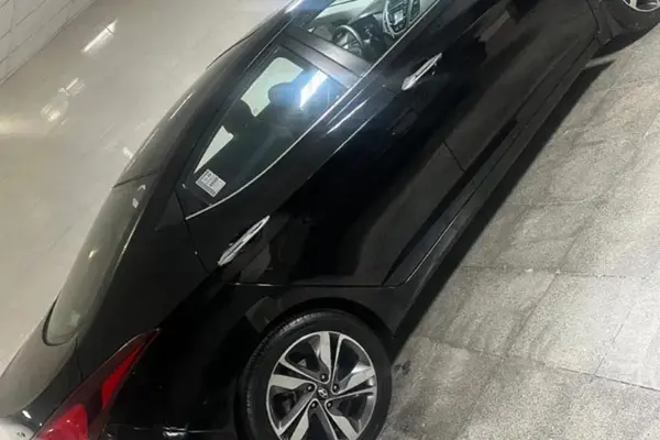 هیوندای، النترا