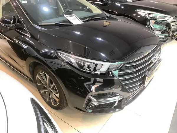 فونیکس، آریزو 6 پرو