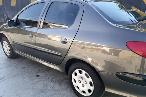 پژو، 206 SD