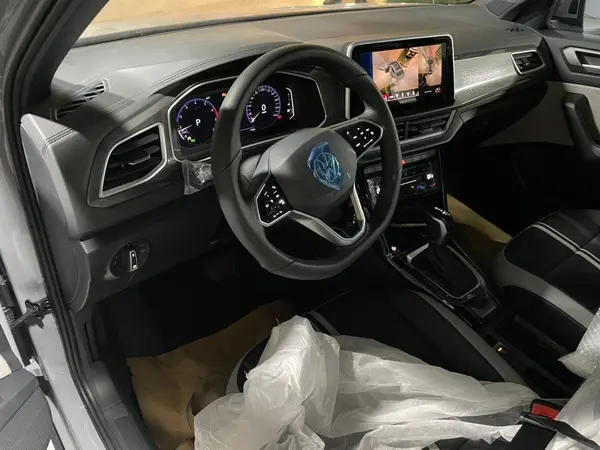 فولکس، تی راک