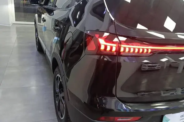 کی ام سی  X5