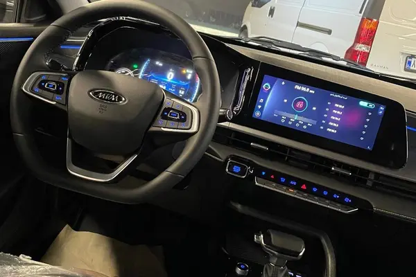 ام وی ام، X33 کراس