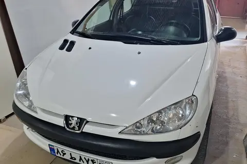 پژو، 206 SD