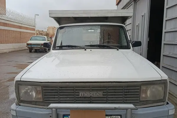 کارا، تک کابین