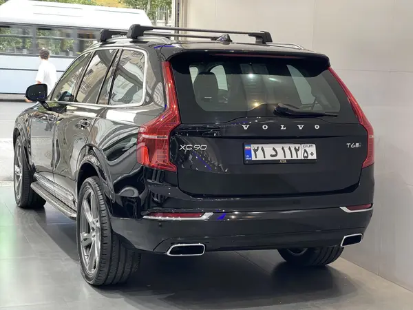 ولوو  XC90