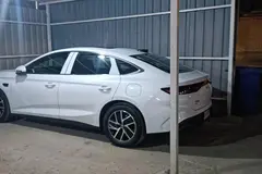 بی وای دی، چین ال DMi