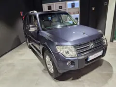 میتسوبیشی، پاجرو چهار در