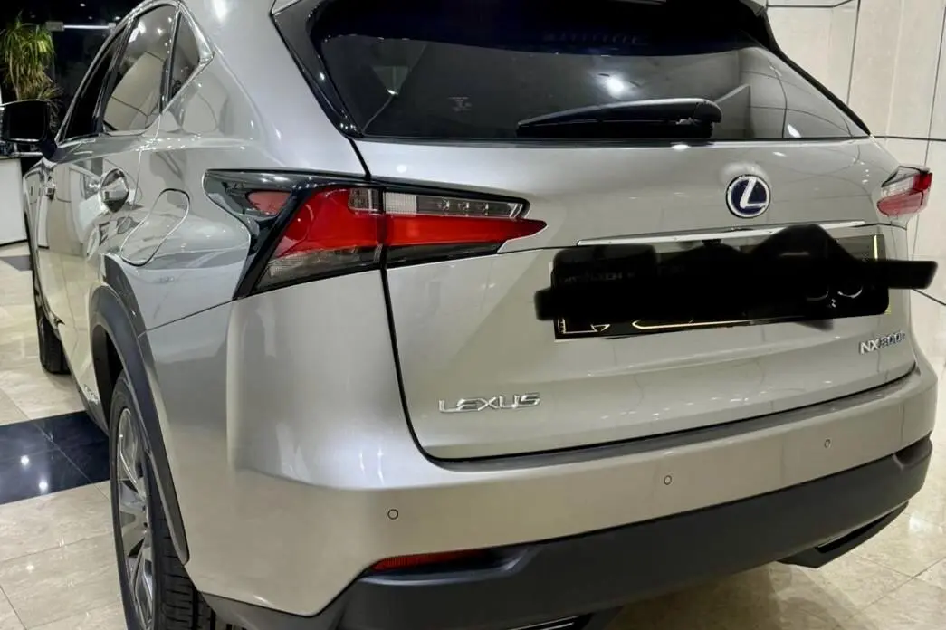 لکسوس،  NX هیبرید