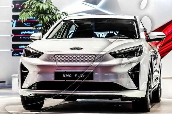 پیش فروش کی ام سی، eJ7