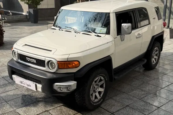 تویوتا، اف جی کروز