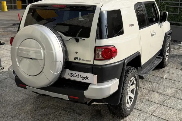 تویوتا، اف جی کروز