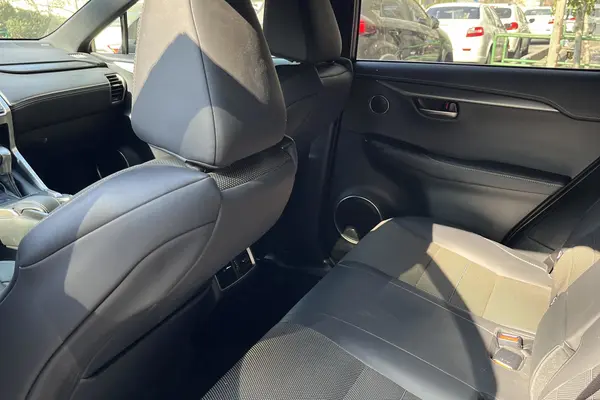 لکسوس، NX هیبرید