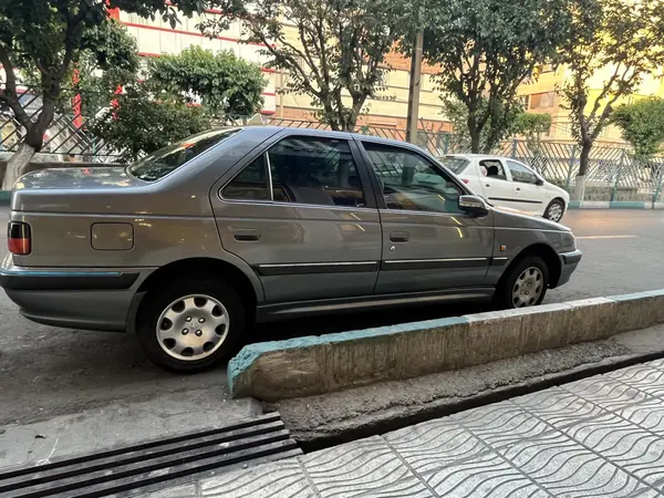 پژو  پارس