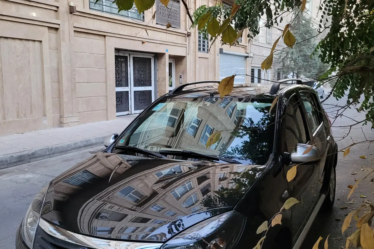 رنو،  ساندرو استپ وی