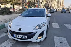 مزدا، 3 نیو صندوق دار