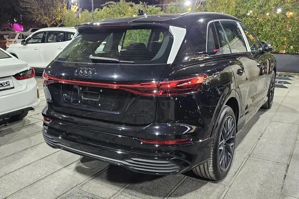 آئودی، Q5 e-tron