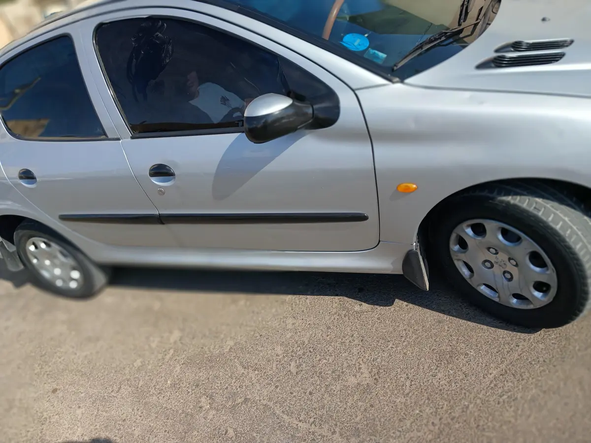 پژو،  206 SD