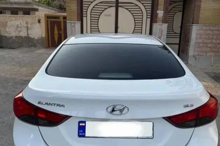 هیوندای،  النترا