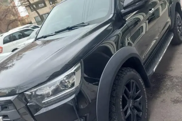 کی ام سی  T8