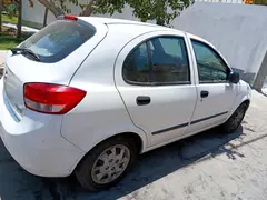 تیبا، هاچ بک