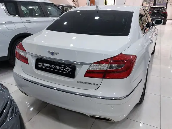 هیوندای، جنسیس