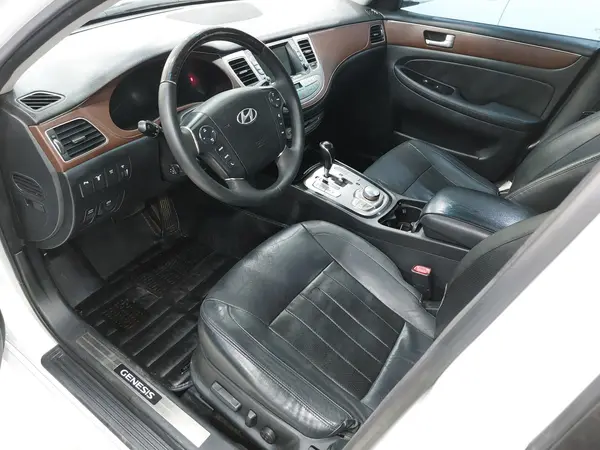 هیوندای، جنسیس