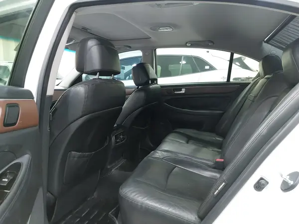 هیوندای، جنسیس