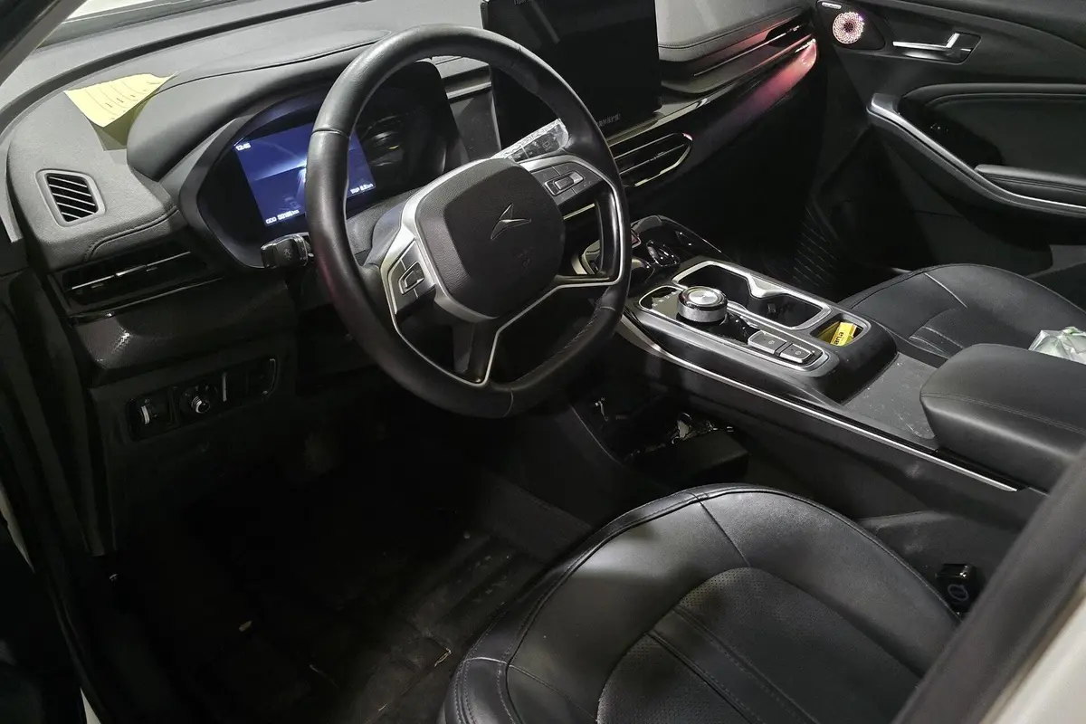 کی ام سی،  X5