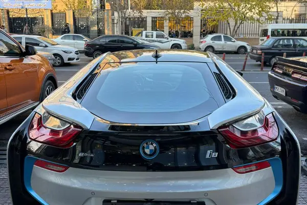 ب ام و، سری i