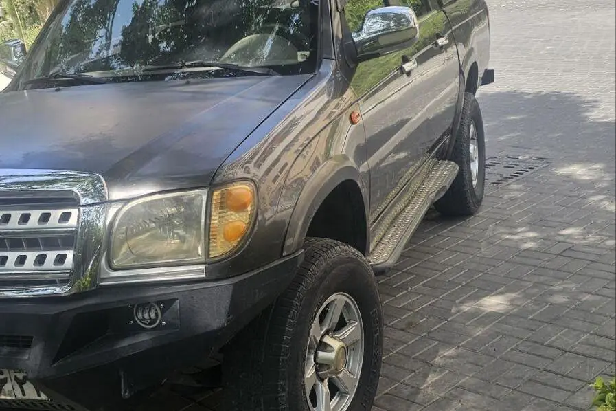 کاپرا،  دو کابین