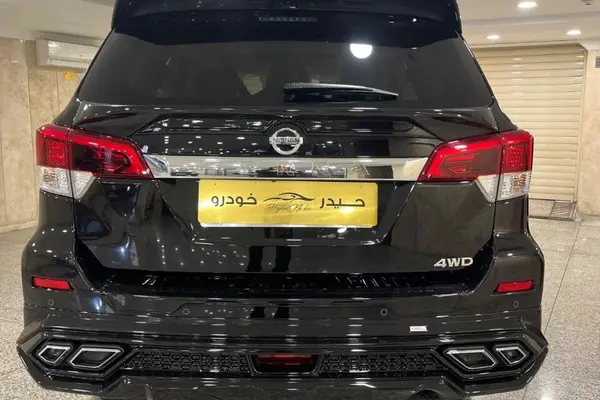 نیسان  ترا