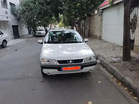 پژو، 405