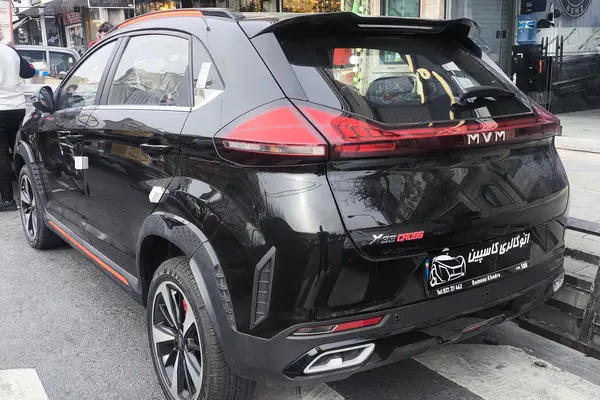 ام وی ام  X33 کراس