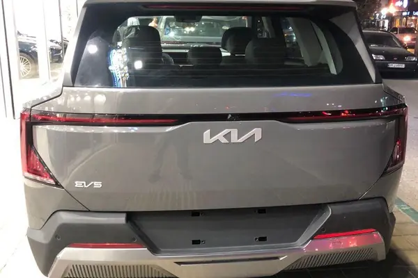 کیا، EV5