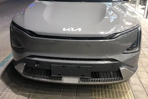 کیا، EV5