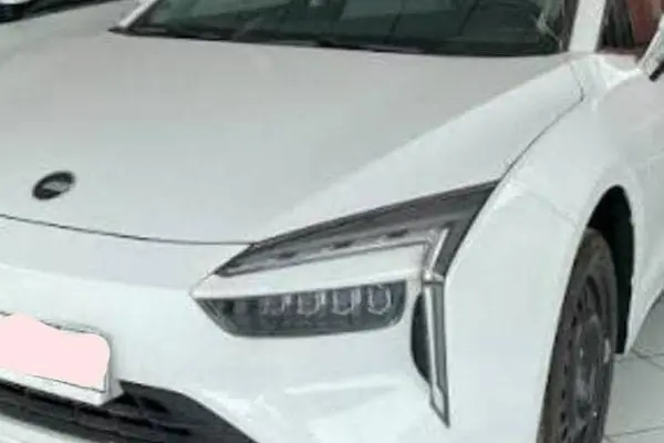 لونا  GRE