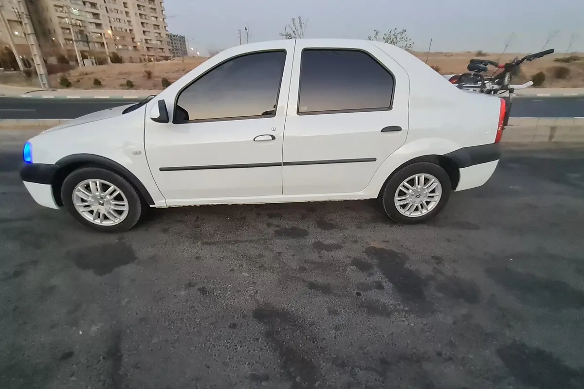 رنو،  تندر 90