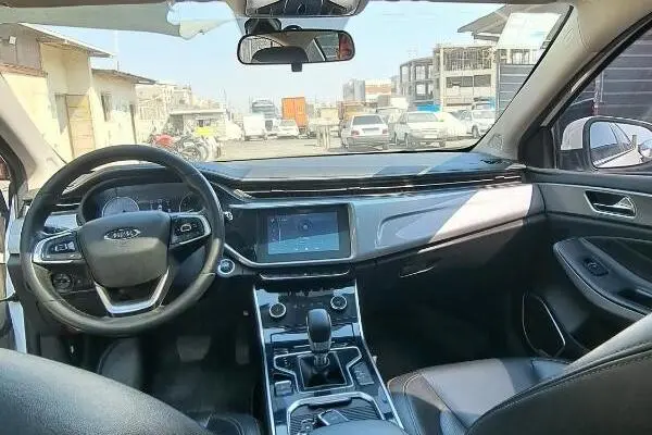 چری،  آریزو 5T