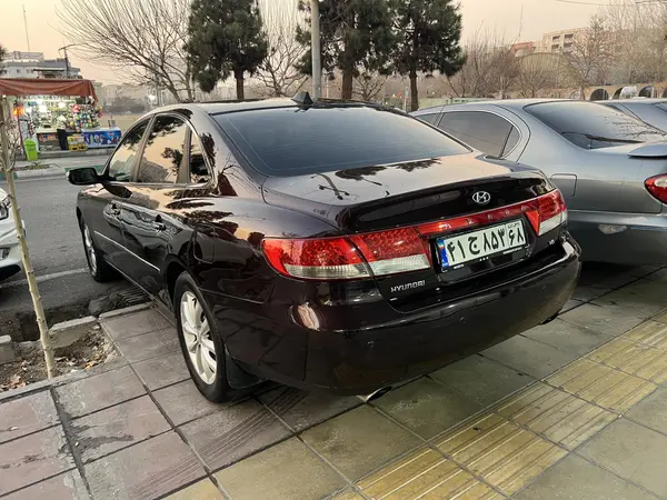 هیوندای، آزرا (گرنجور)