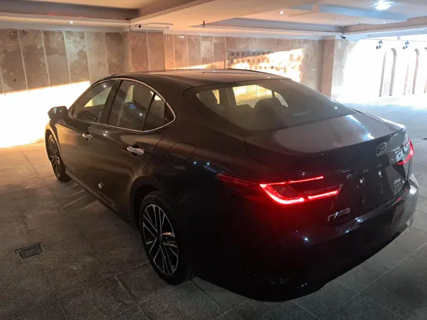 تویوتا، کمری هیبرید